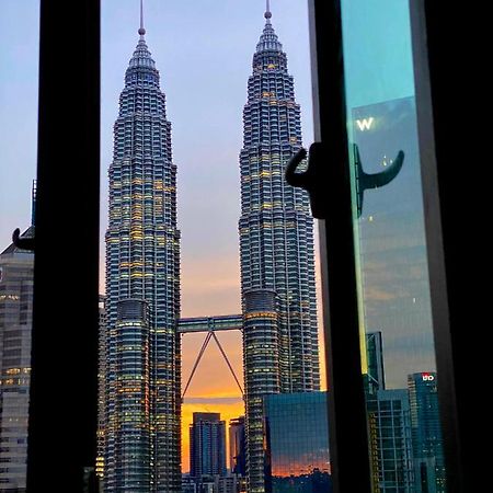 Klcc Legasi Direct View With A Superking Bed At A 3-Bedroom Premium Unit كوالالمبور المظهر الخارجي الصورة