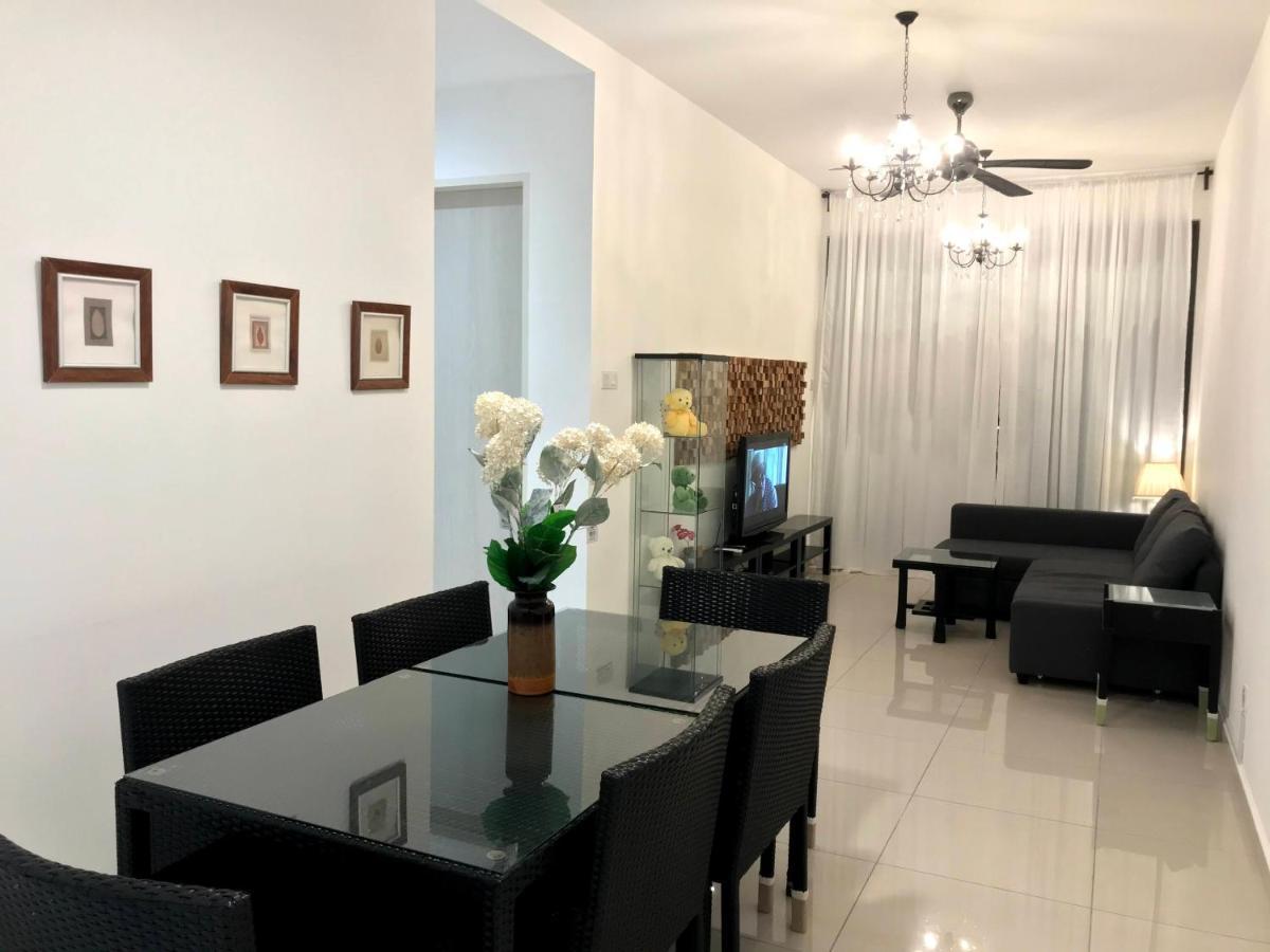 Klcc Legasi Direct View With A Superking Bed At A 3-Bedroom Premium Unit كوالالمبور المظهر الخارجي الصورة